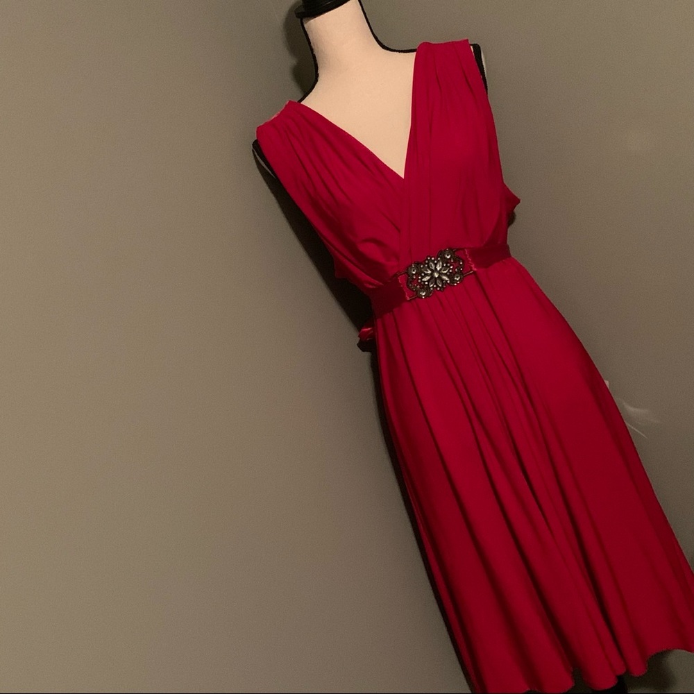 Red midi dress